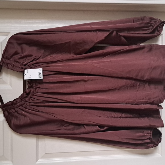 Nwt H&M Blouse - Picture 2 of 7